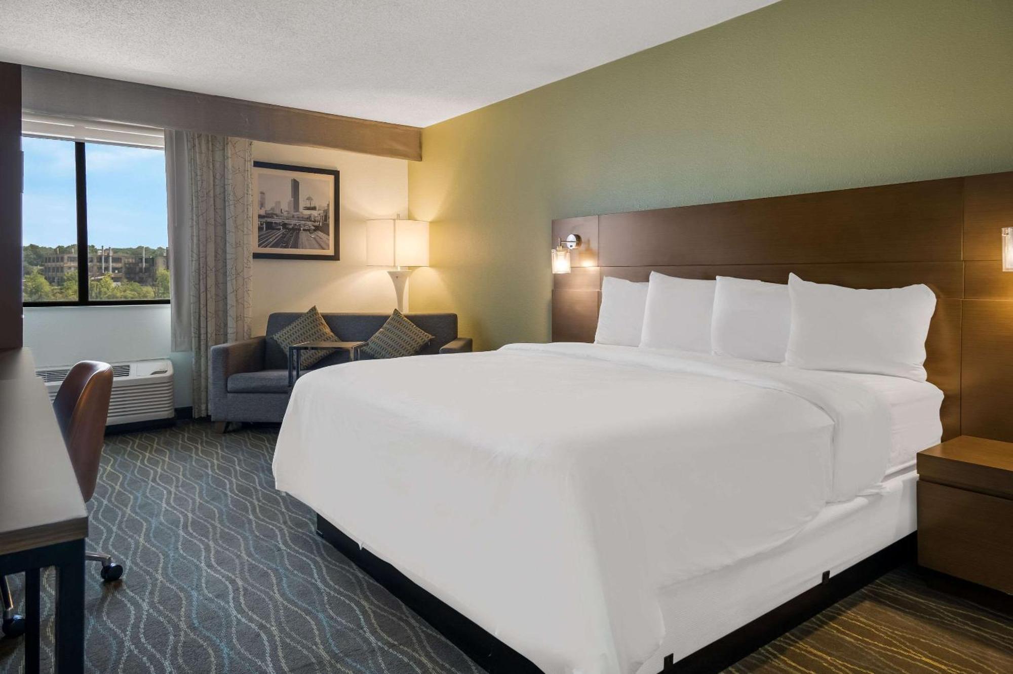 Radisson Hotel Grand Rapids Riverfront Экстерьер фото